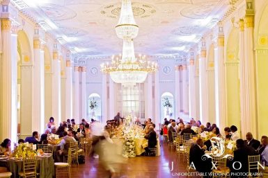 Read more about the article Biltmore Ballrooms Wedding | Gina & Chris