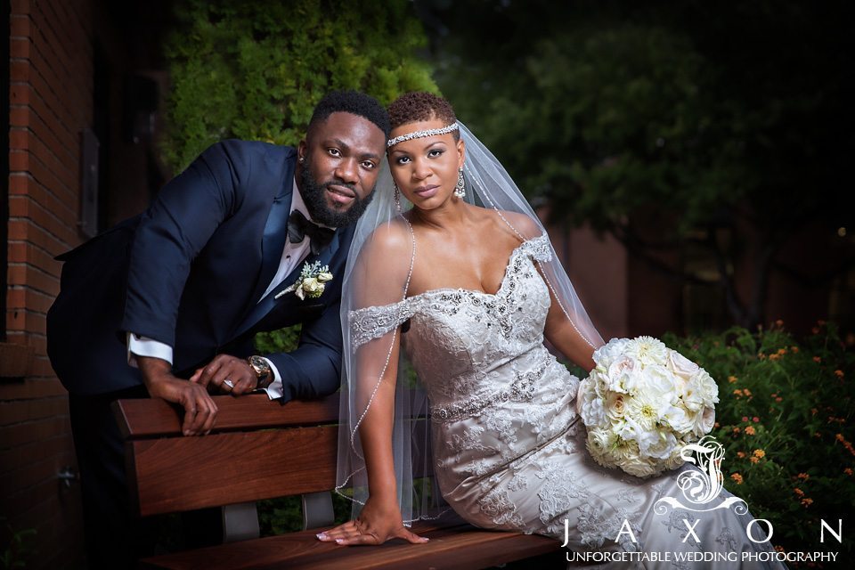 You are currently viewing Treneva & Tosin’s Mason Fine Art Wedding