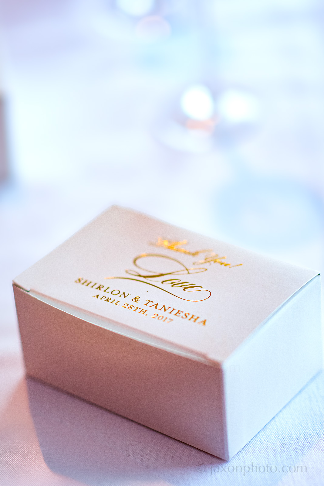 A wedding favor with love